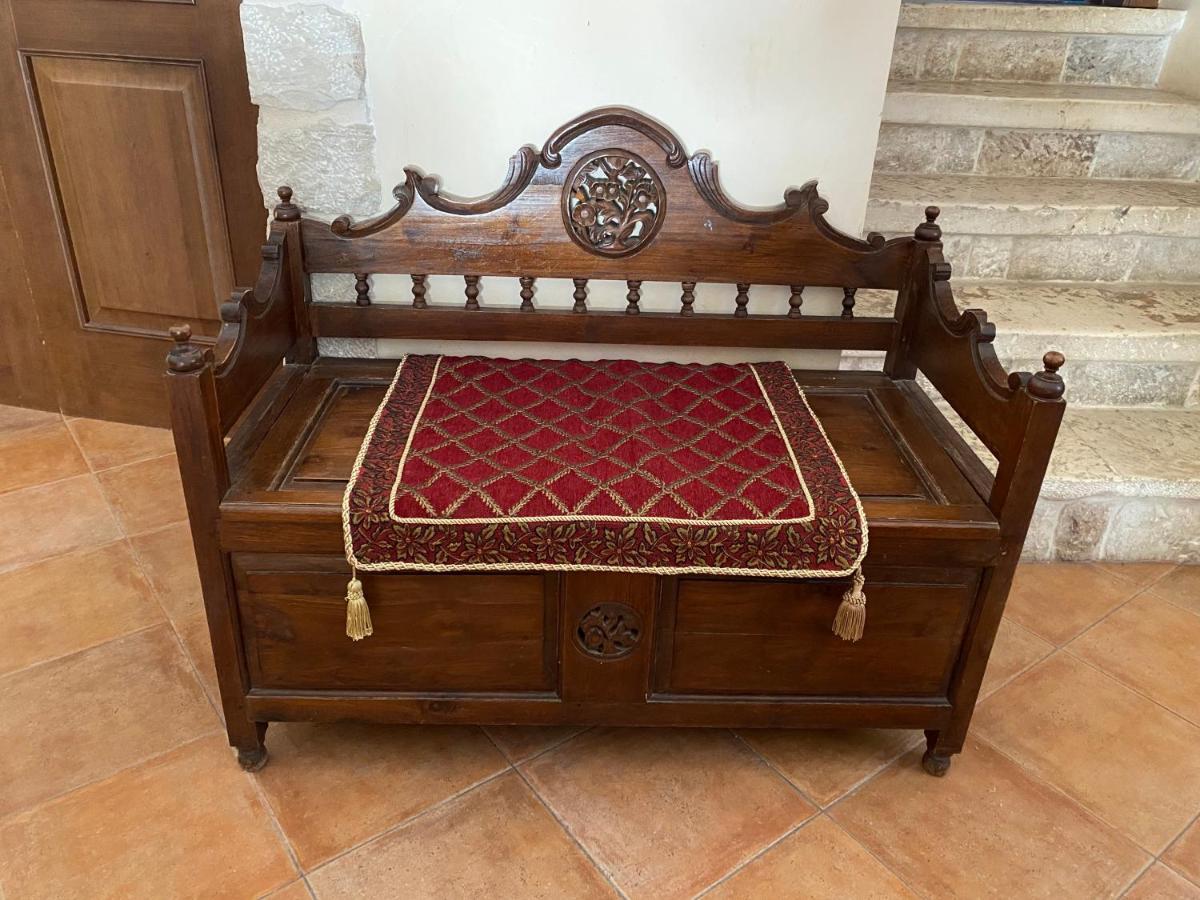 ジョヴィナッツォPalazzo Morola XIV Centuryアパートメント エクステリア 写真